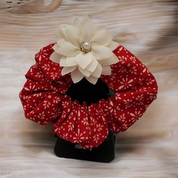 Red Floral Scrunchie with White Pearl Flower - Picture 7 of 9